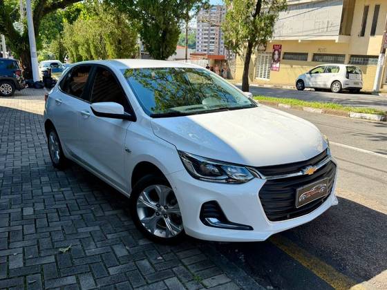 CHEVROLET ONIX 1.0 TURBO FLEX PREMIER AUTOMÁTICO CHEVROLET ONIX 1.0 TURBO FLEX PREMIER AUTOMÁTICO